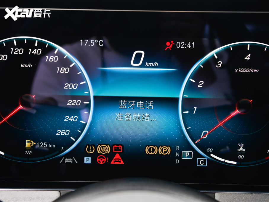 2022YE Ŀ E 300 L \F