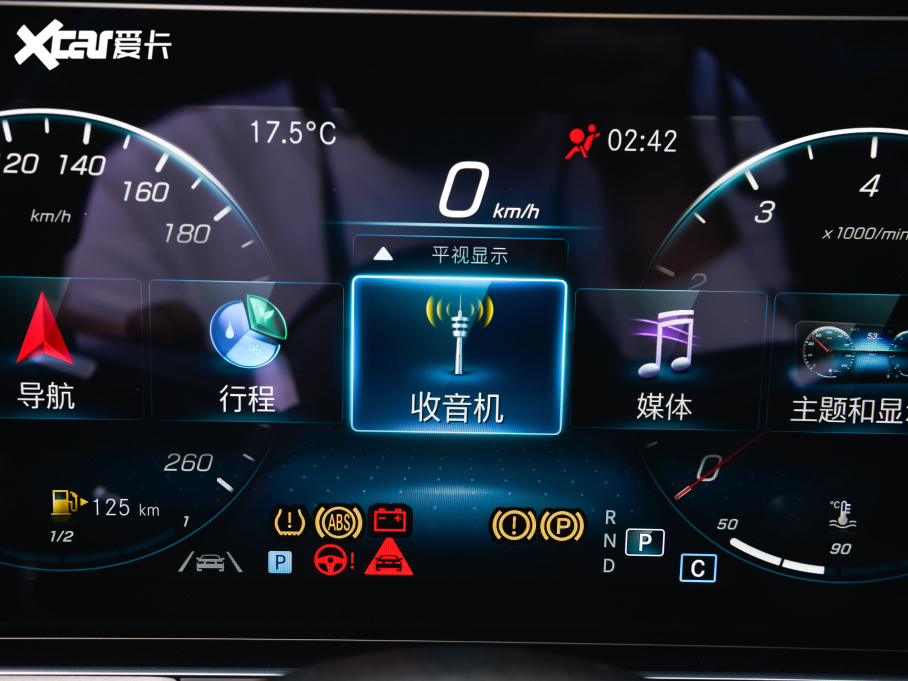 2022YE Ŀ E 300 L \F