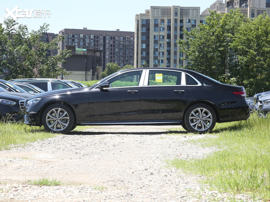 2022YE Ŀ E 300 L \ӕr