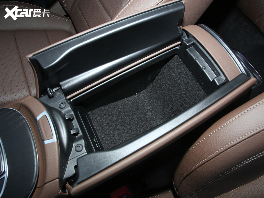 2022YE Ŀ E 300 L \ӕr