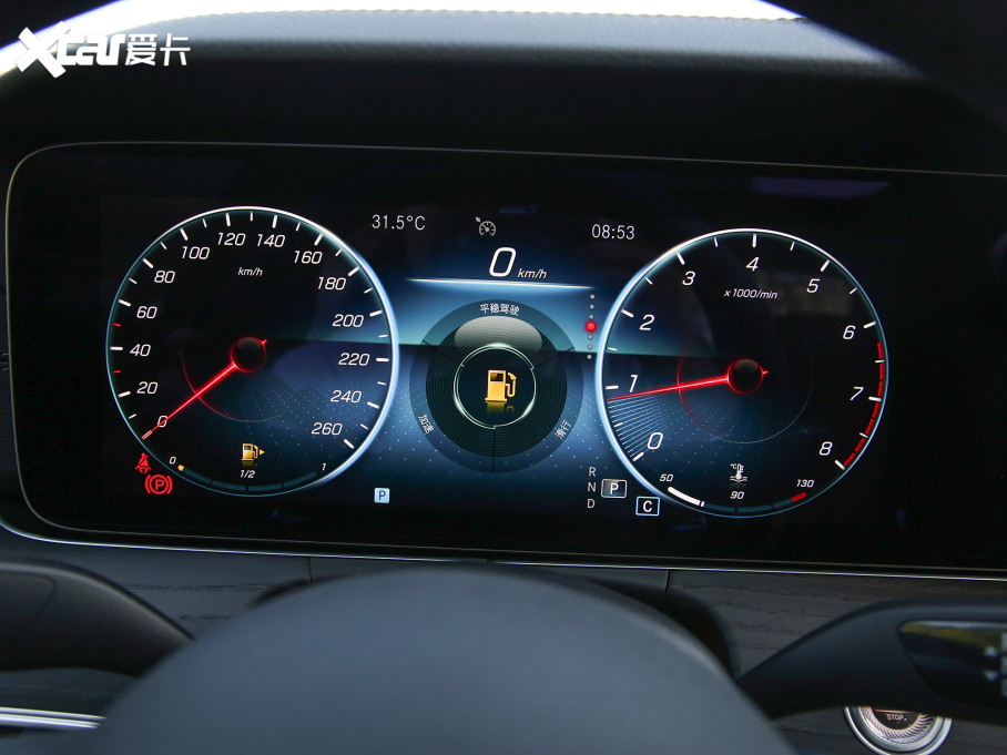 2022YE Ŀ E 300 L \ӕr