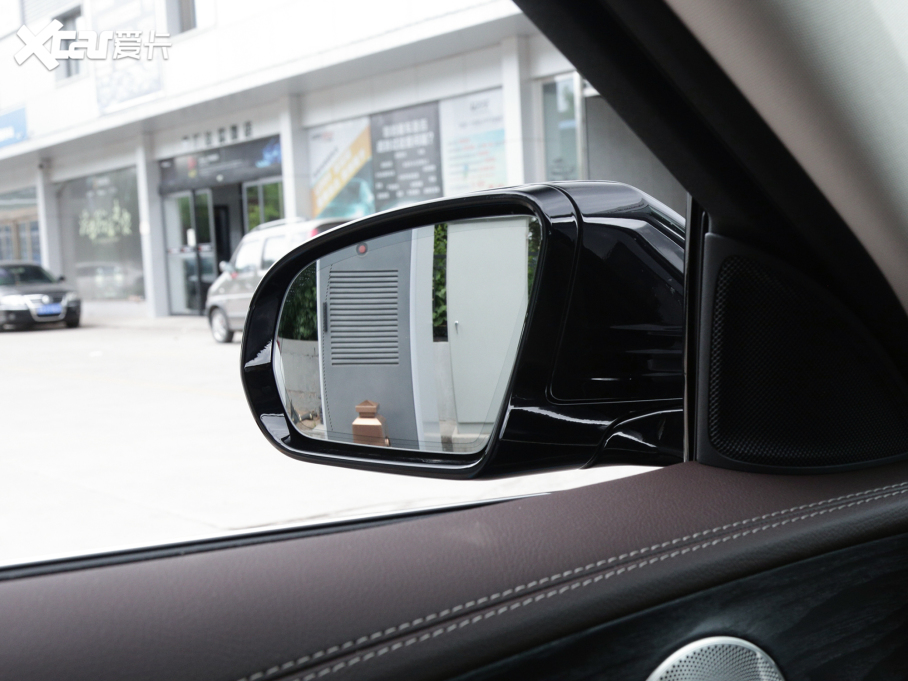 2022��YE��(j��) �Ŀ��� E 300 L ���A��