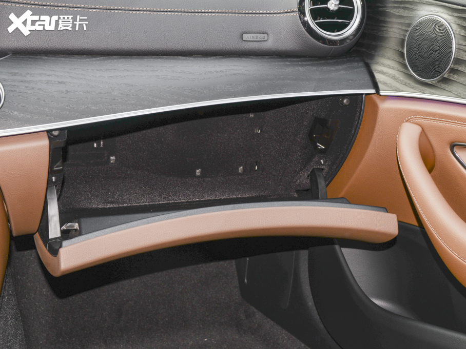 2022YE Ŀ E 260 L \(yn)