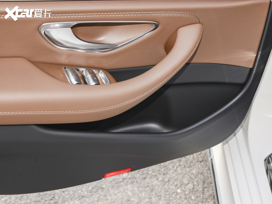 2022YE(j) Ŀ E 260 L \(yn)(dng)