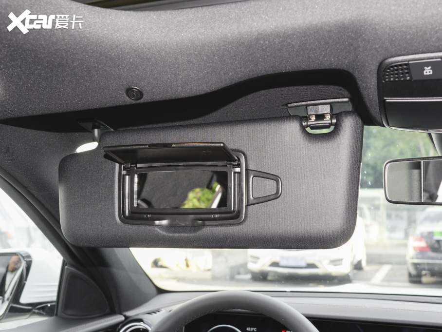 2022YE(j) Ŀ E 260 L \(yn)(dng)