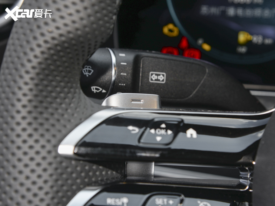 2022YE Ŀ E 260 L \