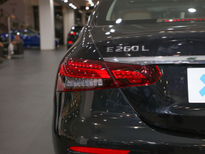 2022E 260 L  (x)(ji)^