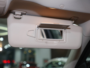 2022E 260 L  (yng)壨ң