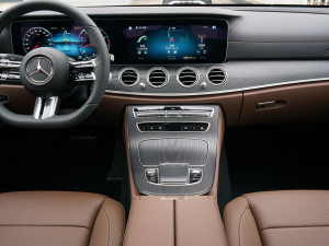 2022E 300 L \ӕr п؅^