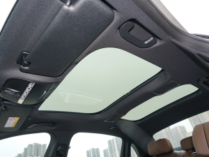 2022E 300 L \ӕr п؅^