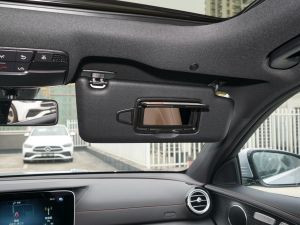 2022E 300 L \ӕr п؅^