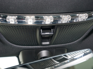 2022E 300 L \ӕr п؅^