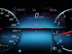 2022E 300 L \ӕr п؅^