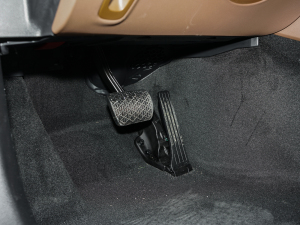 2022E 300 L \(yn)ӕr п؅^(q)