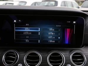 2022Ŀ E 300 L \ӺA п؅^