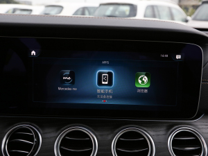 2022Ŀ E 300 L \ӺA п؅^