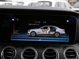 2022Ŀ E 300 L \ӺA п؅^