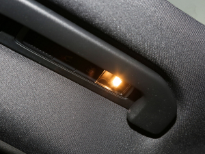 2022Ŀ E 300 L \(yn)(dng)A п؅^(q)