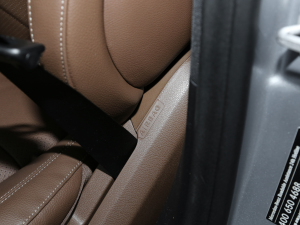 2022Ŀ E 300 L \(yn)(dng)A п؅^(q)