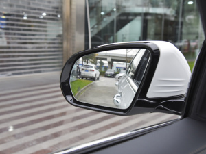 2022Ŀ E 300 L \(yn)F (x)(ji)^