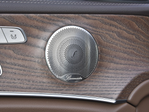 2022Ŀ E 300 L F п؅^