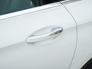 2022Ŀ E 300 L \ӕr {T