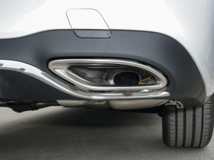 2022Ŀ E 300 L \ӕr ^