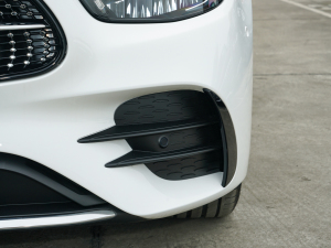 2022Ŀ E 300 L \ӕr ^