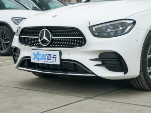 2022Ŀ E 300 L \ӕr ^