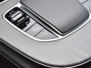 2022Ŀ E 260 L \ п؅^