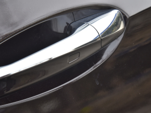 2022Ŀ E 300 L \(yn)ӺA (x)(ji)^