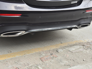 2022Ŀ E 300 L \ӺA ^