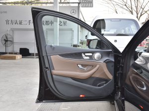 2022Ŀ E 300 L \ӺA {λ܇T