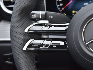 2022Ŀ E 300 L \ӕr п؅^