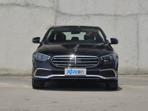 2022Ŀ E 300 L  ǰ