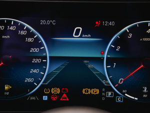 2022Ŀ E 300 L F п؅^