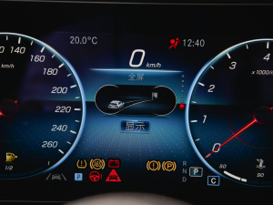 2022Ŀ E 300 L F п؅^