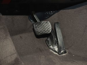 2022Ŀ E 300 L F п؅^