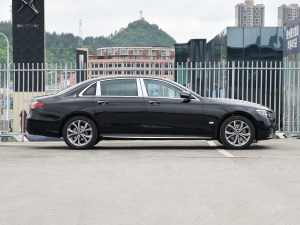 2022Ŀ E 300 L \F ȣң