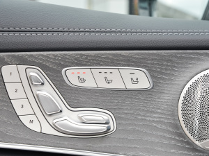 2022Ŀ E 300 L \(yn)F g