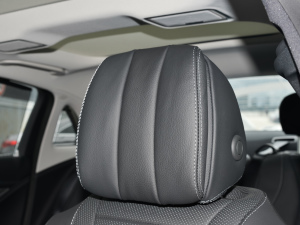 2022Ŀ E 300 L \(yn)F g