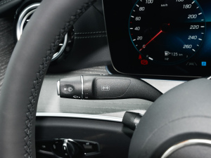 2022Ŀ E 300 L \(yn)(dng)F п؅^(q)