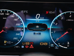 2022Ŀ E 300 L \(yn)(dng)F п؅^(q)