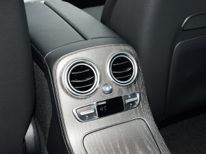 2022Ŀ E 300 L \F п؅^(q)