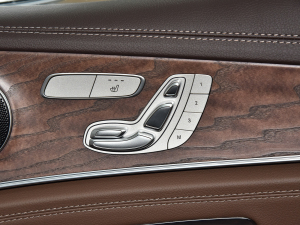 2022Ŀ E 300 L r(sh) g