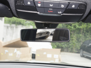 2022Ŀ E 300 L \(yn)(dng)A ܇(ni)ҕR