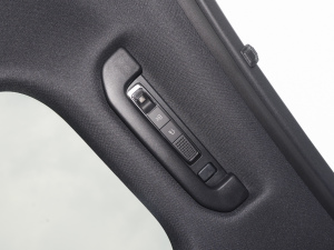 2022Ŀ E 300 L \ӺA п؅^(q)