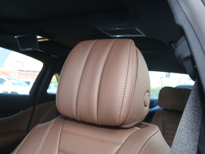 2022Ŀ E 300 L \ӕr g