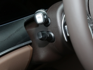 2022Ŀ E 300 L A п؅^