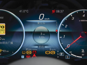 2022Ŀ E 260 L \ п؅^(q)